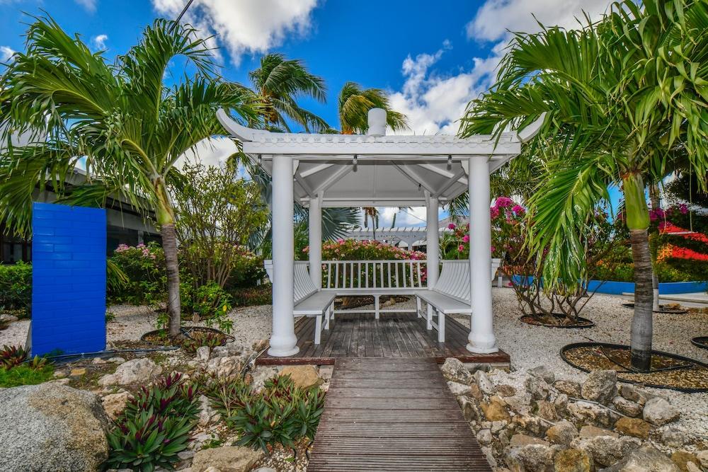 Aruba Blue Village Hotel And Apartments Palm Beach Exterior foto